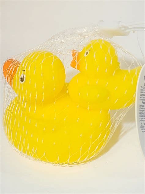 Classic Rubber Ducky Floating Bath Time Toy Ernie Duck Baby Tub Yellow