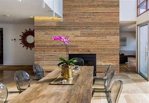 Reclaimed Wood Wooden Wall Design