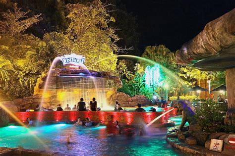 From splashing around at the waterpark, taking a dip in our natural hot springs pool to experiencing close encounters. Tiket Masuk & Penginapan Hotel Sunway Lost World Tambun ...
