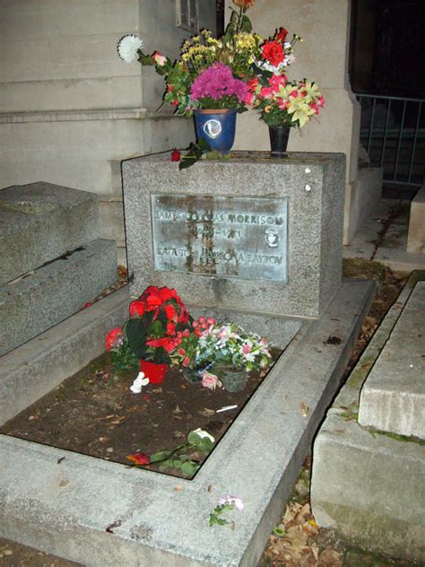 Grave Of Jim Morrison Copyright Free Photo By M Vorel Libreshot