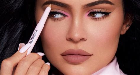 Reality Star Turned Beauty Mogul Kylie Jenner Sells Her Iconic Makeup