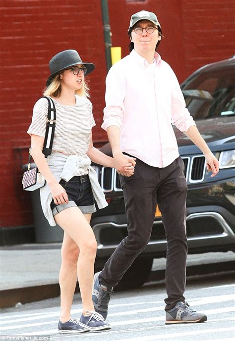 Paul Dano Packs On The PDA With Long Term Girlfriend Zoe Kazan In NYC Daily Mail Online
