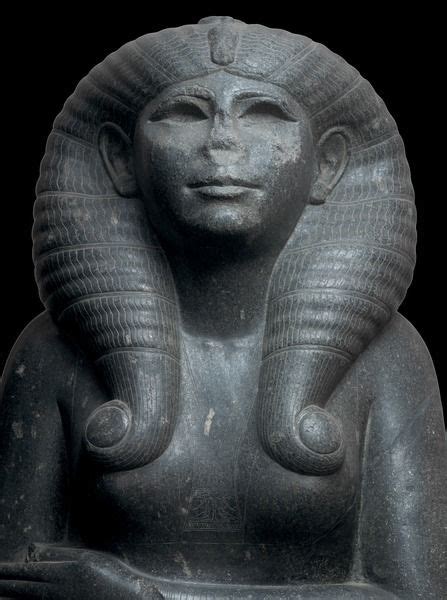 statue of queen nofret ii wife of senusret ii statue egypt museum ancient egyptian art
