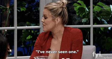 khloé kardashian admitted she s never seen a white penis before on kocktails with khloé