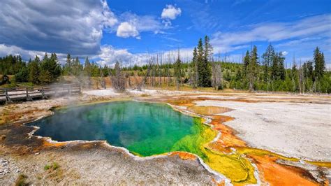 As The Nps Turns 106 Explore Yellowstone — The First National Park