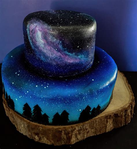 This Galaxy Themed Wedding Cake And Cupcakes Are Far Out Foodiggity
