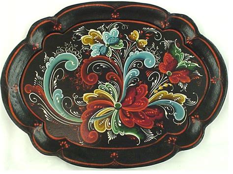 Floral violet decor | redwork outline machine embroidery design or pattern. Free Rosemaling Patterns | Rosemaling pattern