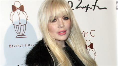 Woman Accuses Lindsay Lohan Of Nightclub Battery