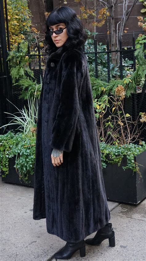classic blackglama mink coat 4837 marc kaufman furs