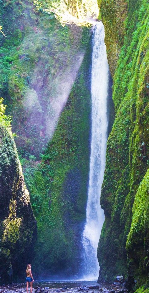 The Stunning Oneonta Gorge Hike Near Portland Oregon Oregon Vacation