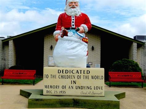 Santa Claus Indiana The Town That Celebrates Christmas All Year Round