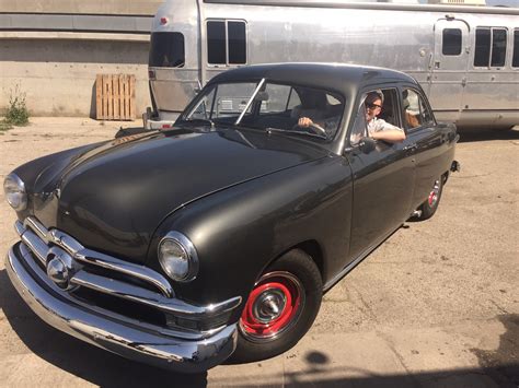 Rent a classic car in California, Los Angeles, San Francisco, to Las