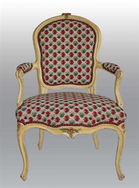Mobilier de Salle à Manger en bois peint et rechampi - XVIIIe siècle
