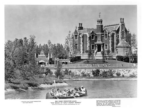 Insights And Sounds Rare Photo Of Disney Worlds Haunted Mansion