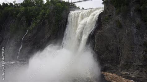 The Montmorency Falls Chute Montmorency Large Waterfall On