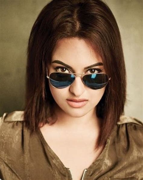 Sonakshi Sinha Sonakshi Sinha Indian Film Actress Mirrored Sunglasses Women