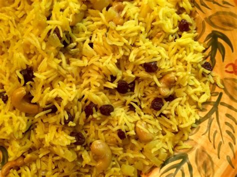 Looking for a way to wake up your rice? Basmati Rice with Cashews and Raisins - Ravenview Recipes