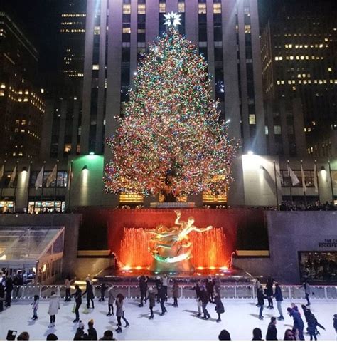Rockefeller Center Christmas Tree Lighting 2017 Free Tours By Foot