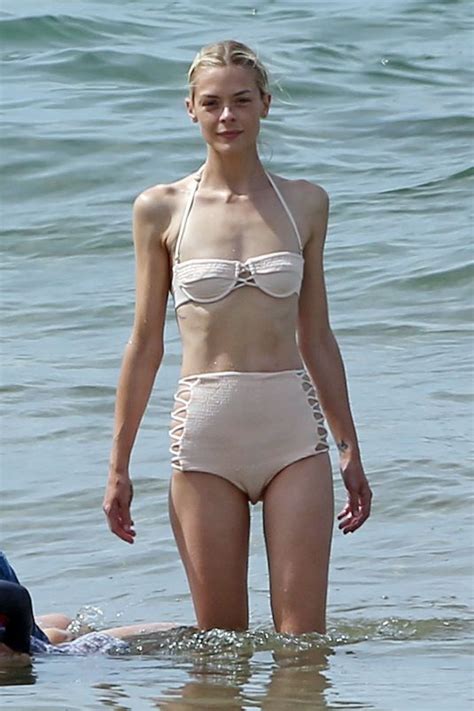 Jaime King In Bikini At A Beach In Maui Hawtcelebs