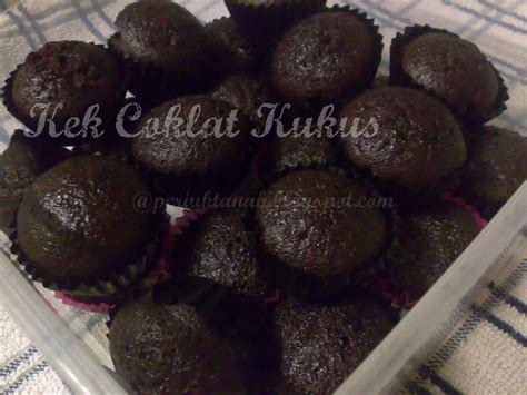 Tuan tanah telah aplod gambo paling mengancam mlm ni…tahniah! periuktanah: Kek Coklat Kukus lagi...
