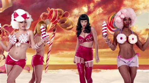 Naked Katy Perry In California Gurls