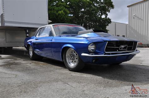 .handle this awesomeness 1969 ford mustang fastback vs 1965 mustang drag race quarter mile this was filmed at bandimere speedway in morrison colorado. Ford : Mustang Drag Racing Car