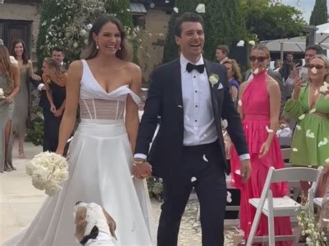 Cheek Vows At The Bachelor’s Laura Byrne And Matty J Wedding Ceremony Au — Australia