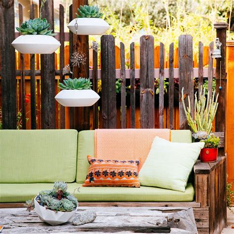 Man kann auch ein eigenes haus bauen. Garten Lounge selbst gestalten - das grüne Wohnzimmer im ...
