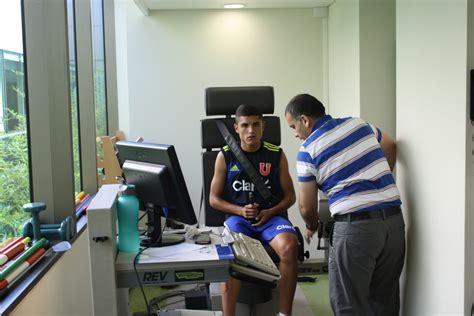 Departamento ubicado a menos de una cuadra de la clínica las condes y como a 10 min. Centro de Medicina del Deporte, Clínica Las Condes: UNIÓN ...