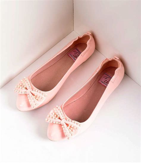 Retro Style Baby Pink Patent Leather Pearl Bow Ballet Flats Pink