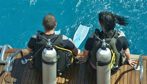 Scuba Instructor How To Become A Dive Instructor In 2022