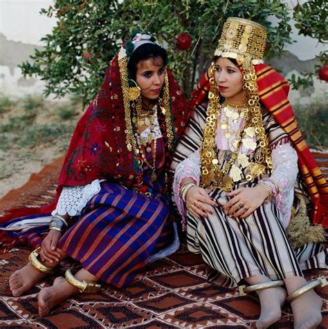 Tunisian Culture Stock Photos And Pictures Traditional Outfits