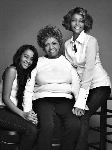 Whitney With Mom And Daughter Whitney Houston Celebrity Families