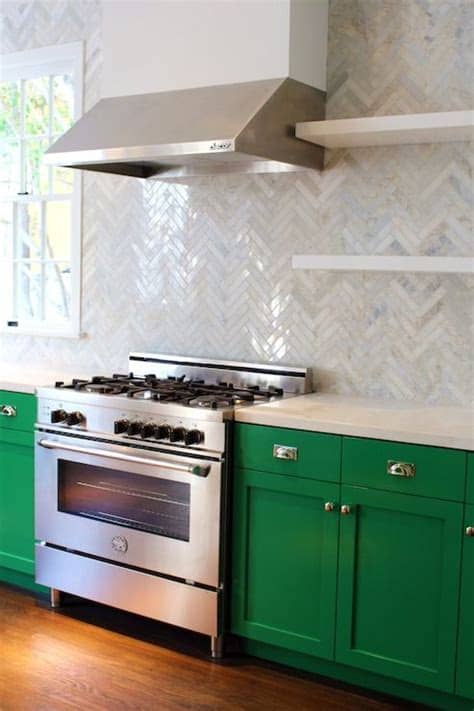 Green interior design is a lesser known branch of design that is soon to become very important. 51 Green Kitchen Designs - Decoholic