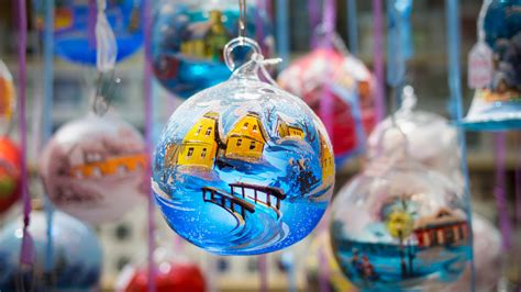 Baubles Christmas Colmar Bing Wallpaper Download