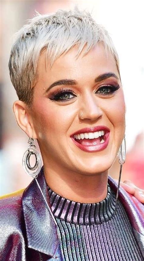 Katy Perry Kurze Blonde Haare Madame Frisuren