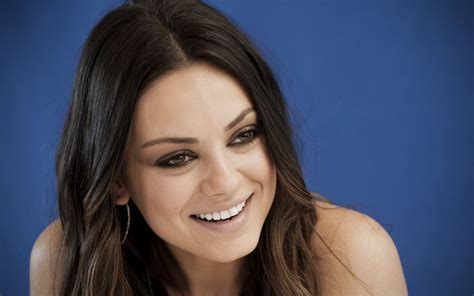 Mila Kunis Full Hd Wallpaper And Background Image 1920x1200 Id308325