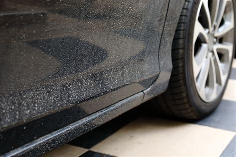Smoke stains will appear in the form of dark, black residue or yellow nicotine stains, especially on the car ceiling and also on the upholstery and other vinyl. How to Remove Water Stains From Your Car