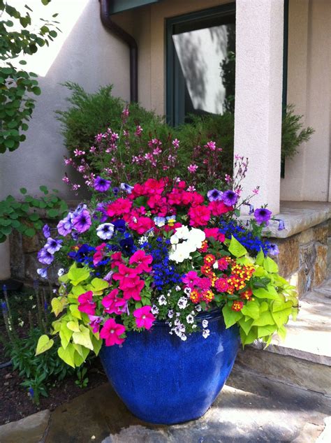 10 Flower Pots Front Porch Planter Ideas