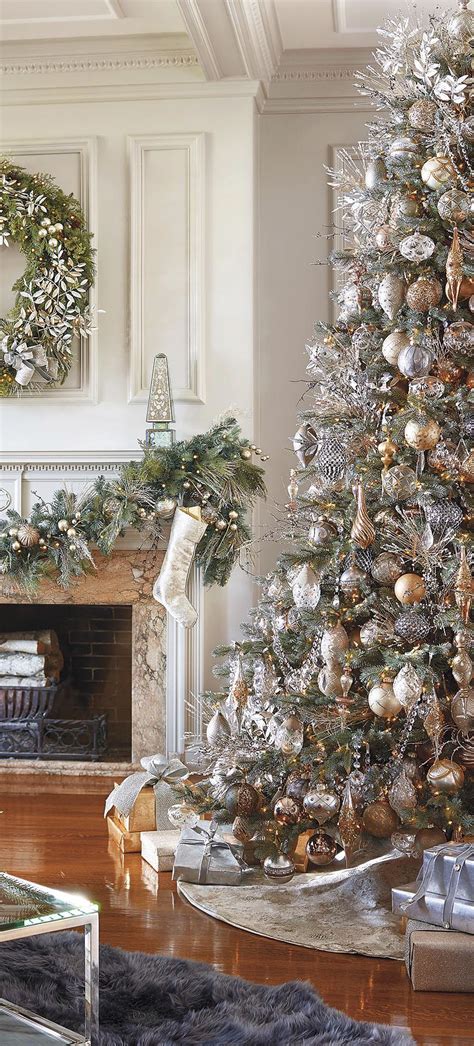 10 Elegant Christmas Trees Decorating Ideas Kiddonames