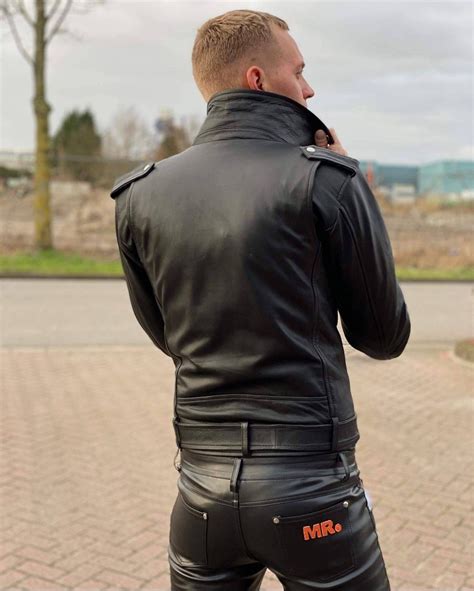 Pin By Jon Snyder On Leder 04 Leather Leather Pants Leather Men