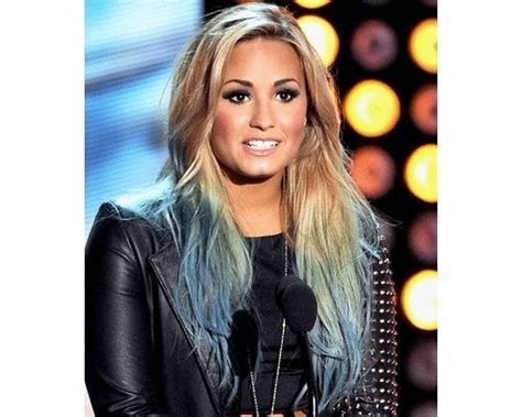 31 Spectacular Demi Lovato Hairstyles And Haircuts With Images Fabbon