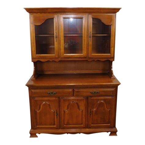 Favorite this post jul 25 tv entertainment cabinet hutch. 1980s Solid Maple Dining Room Kitchen China Cabinet Hutch ...