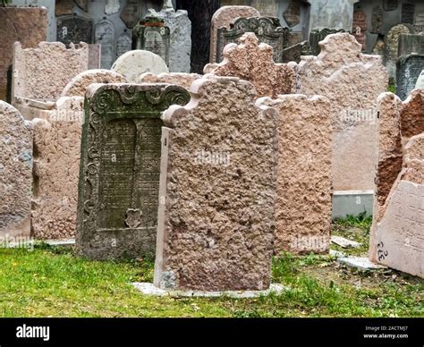 Austria Vienna Jewish Cemetery Stock Photo Alamy