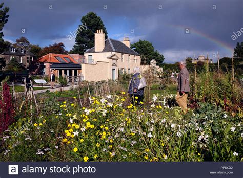Rainbow Garden Border Hi Res Stock Photography And Images Alamy