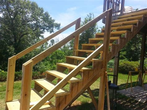 How To Build Outdoor Stair Handrails