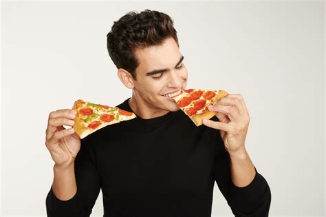 Hot Guys Eating Pizza Popsugar Love Sex