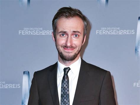Jan böhmermann ist wieder da. 'Obsolete and unnecessary': Germany to scrap law ...