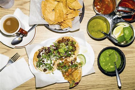 The 25 Best Tacos In Chicago Best Tacos Mexican Restaurants In