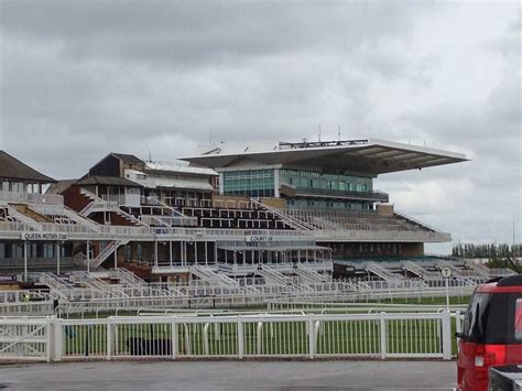Aintree Racecourse Aintree Racecourse Stands Efc84 Flickr